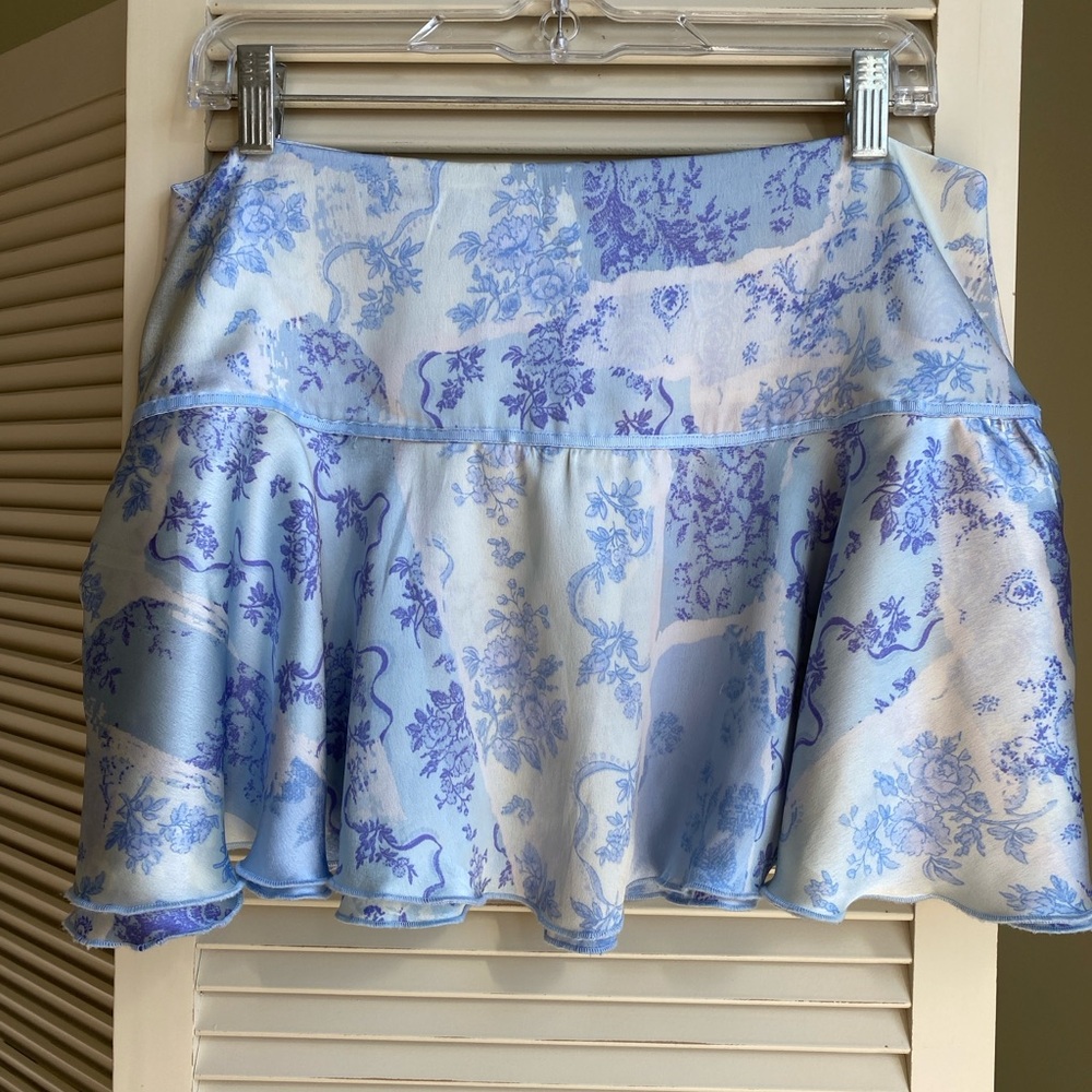 Urban Outfitters Kimchi Blue Satin Blue and White Women's Floral Skirt
